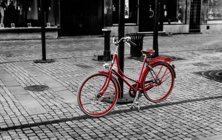 A nice red bicycle